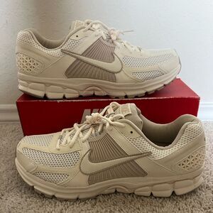 Nike Air Zoom Vomero 5 Sail Orewood Brown